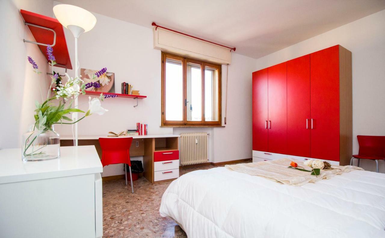 Innpisarentals - Pisa Riverside Apartment Экстерьер фото